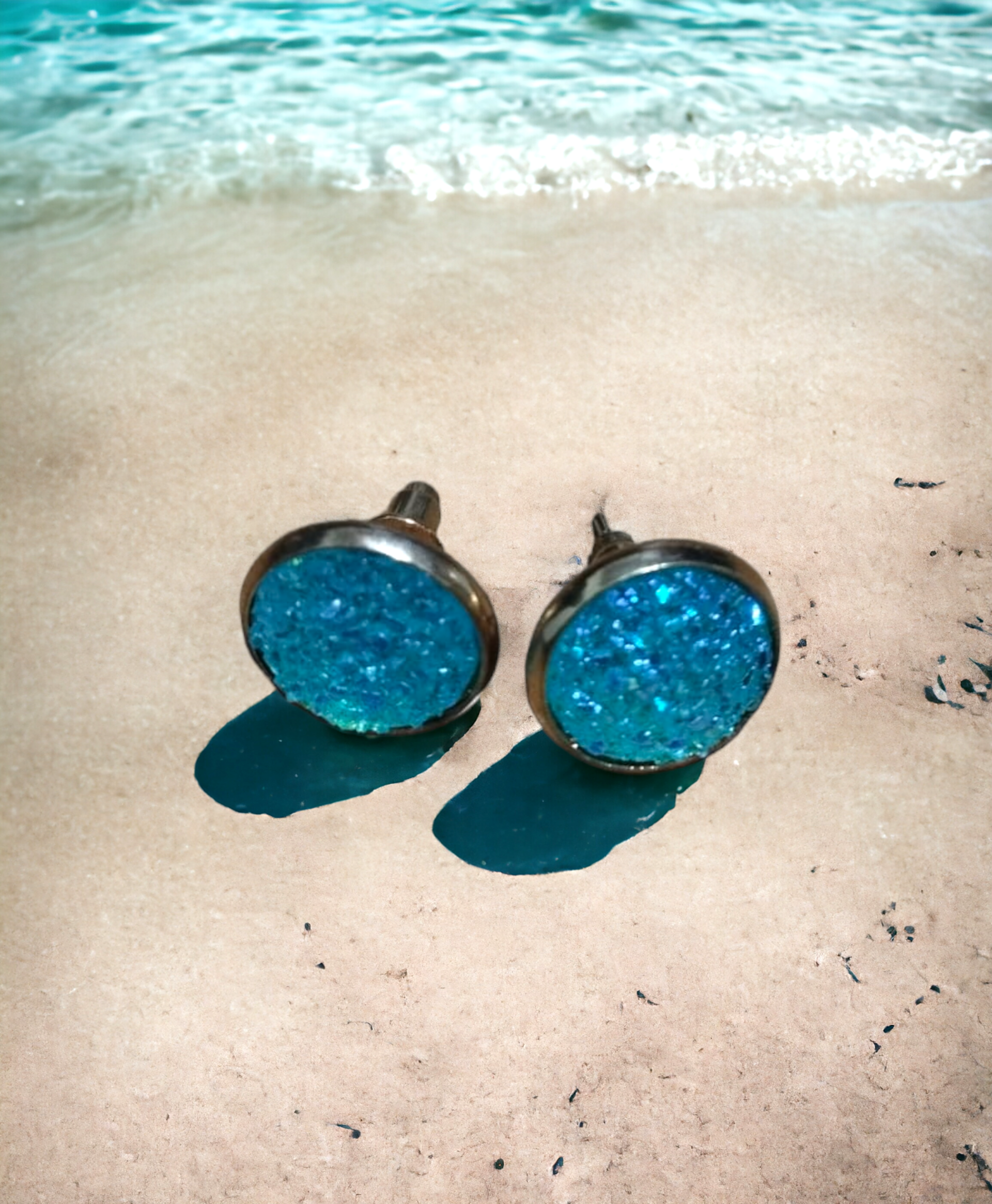Pendientes Redondos de Clic con Azul Cielo Brillante: Elegancia (VENDIDOS) - 4