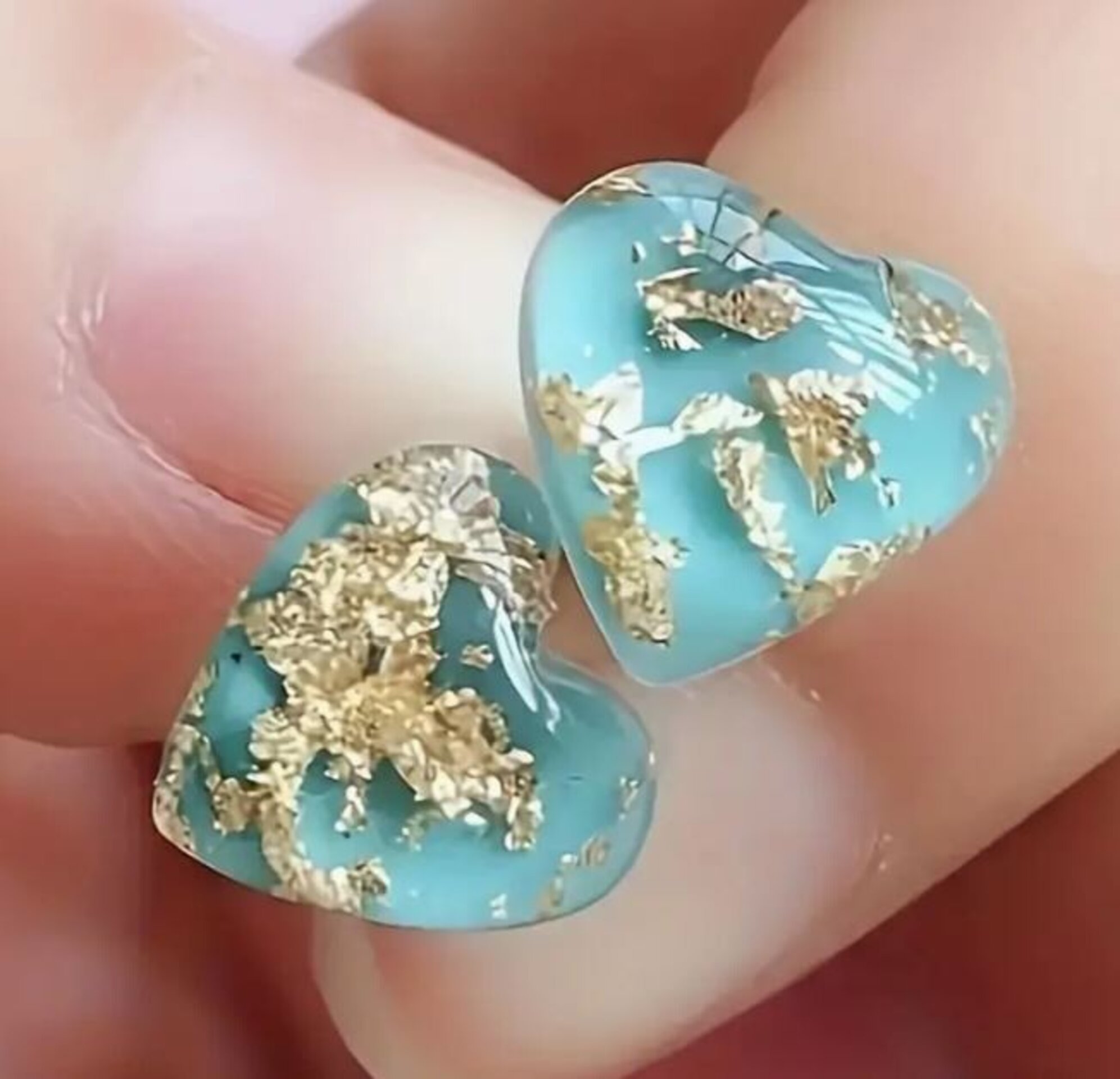 Pendientes de Resina Epoxi con forma de corazón (VENDIDO) - 2