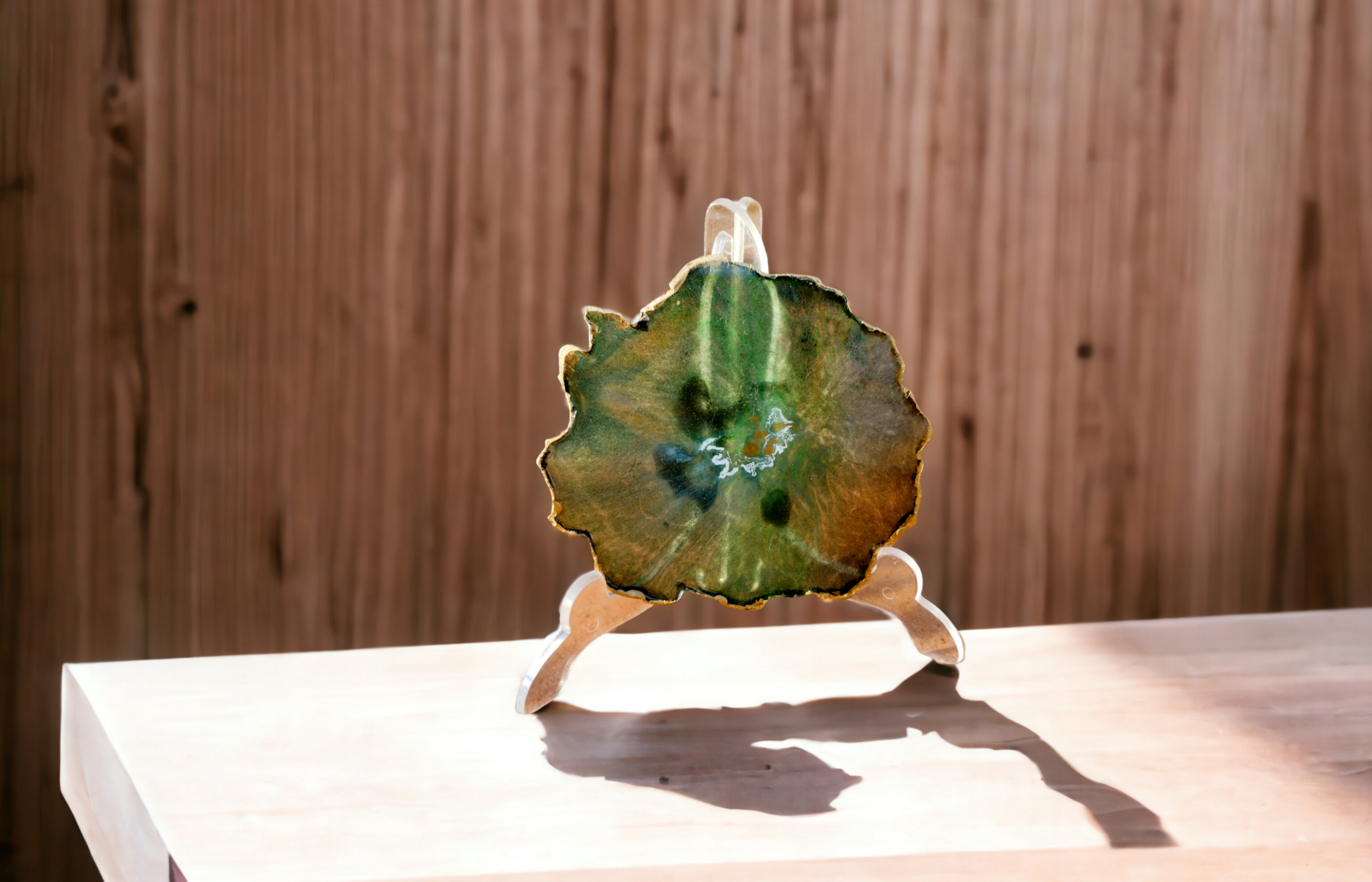 Geoda de Resina Epoxi Verde: Joya Natural - 3