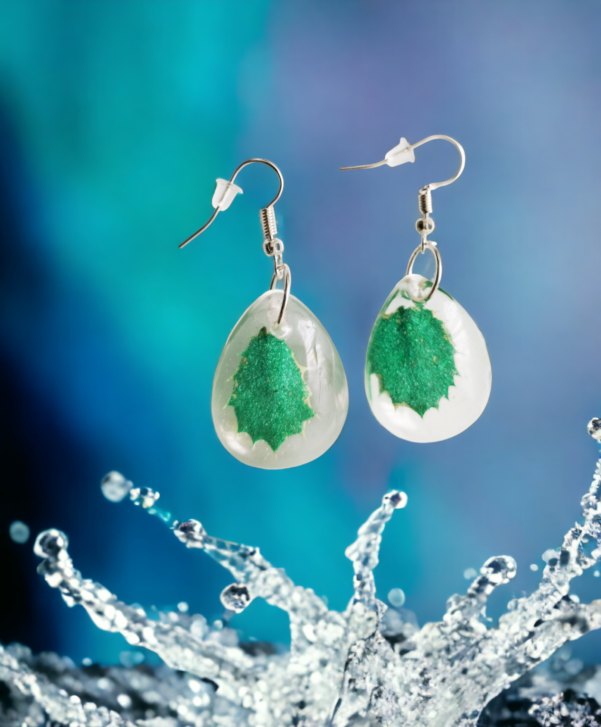 Encanto Natural: Pendientes de Hojas de Encina en Resina Epoxi - 3