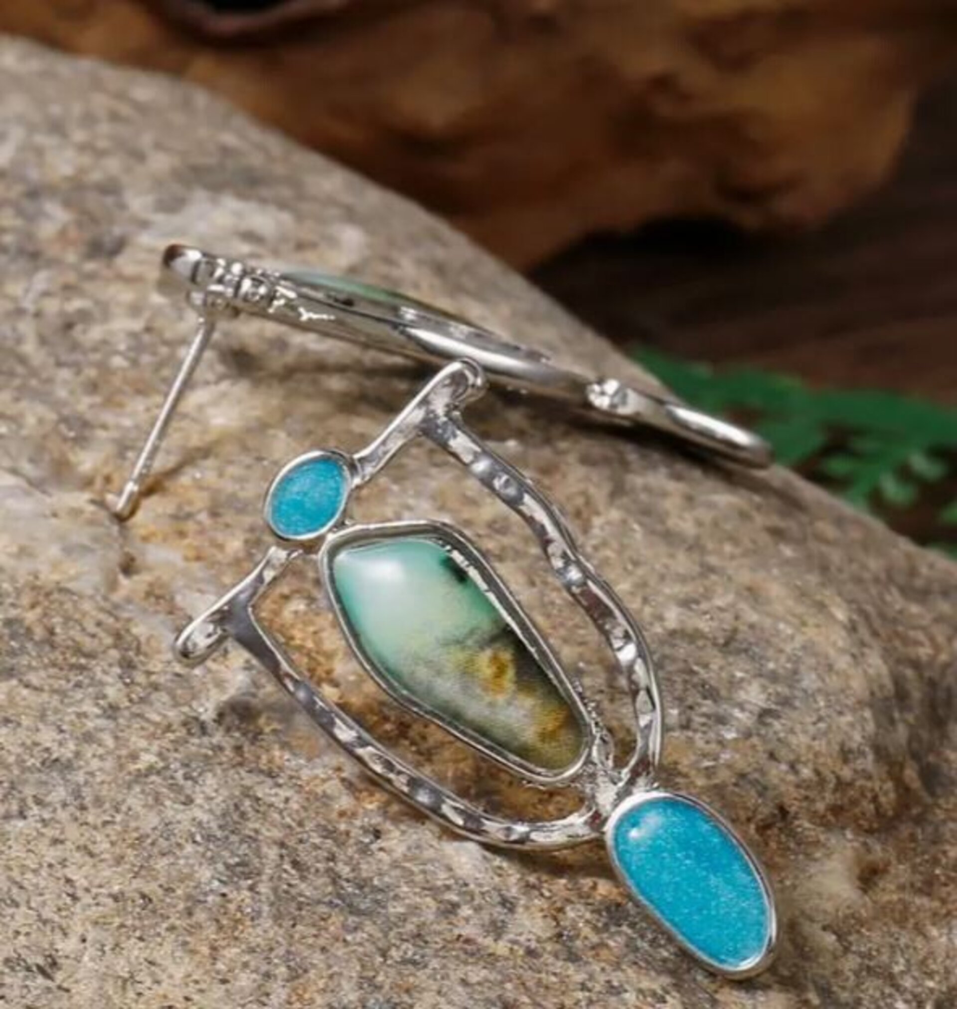 Pendientes colgantes retro con piedra verde - 5