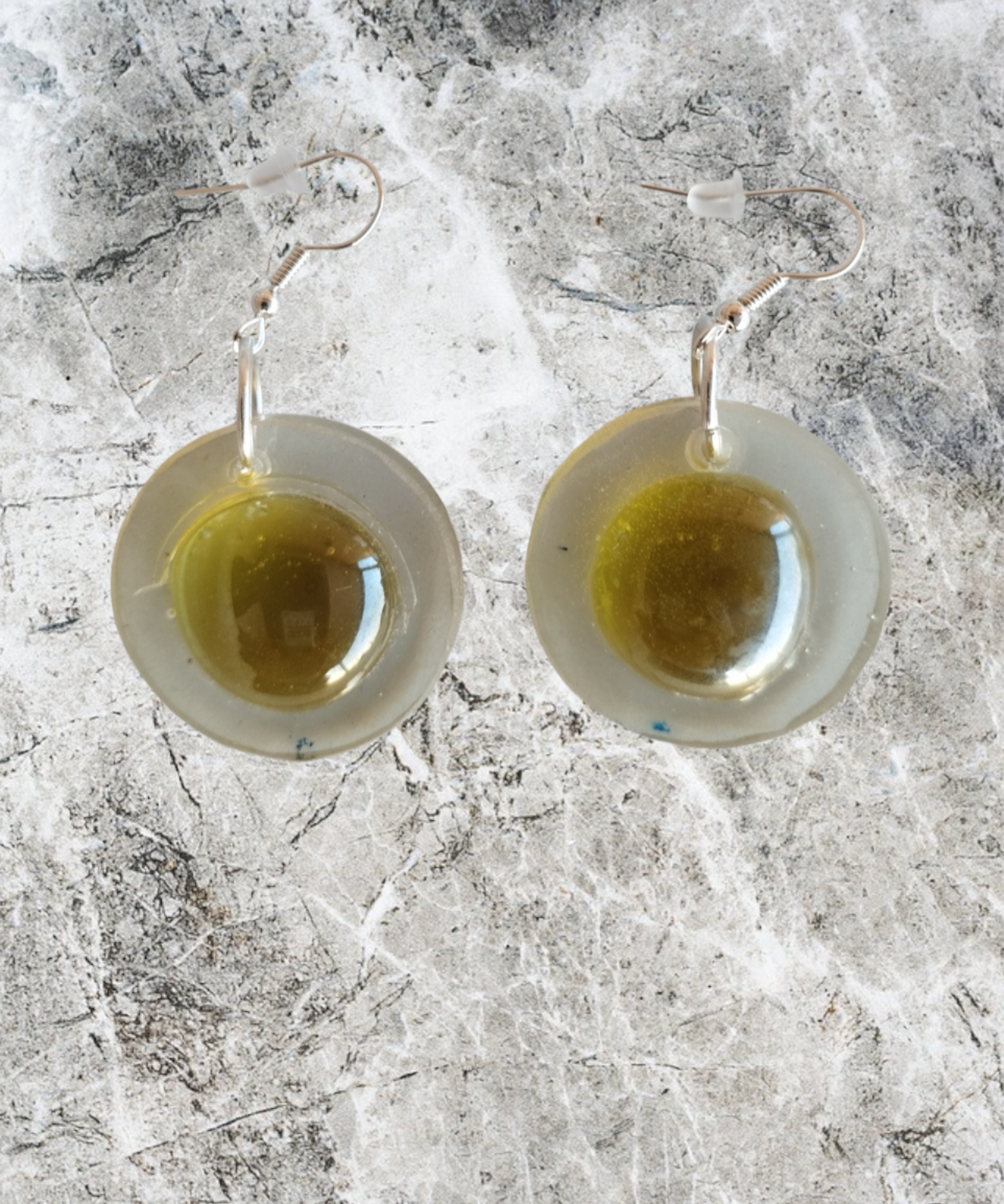 Pendientes Redondos de Resina Epoxi con Gota de Color Amarillo Claro - 6
