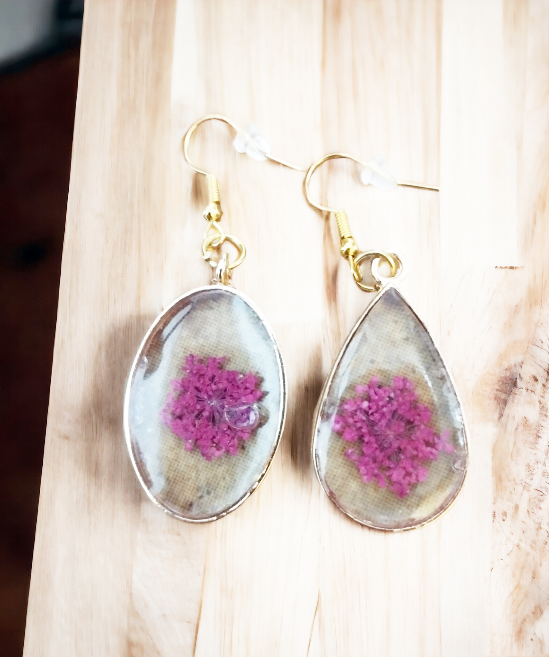 Pendientes Ovalados con Flores Secas: Naturaleza Elegante - 6