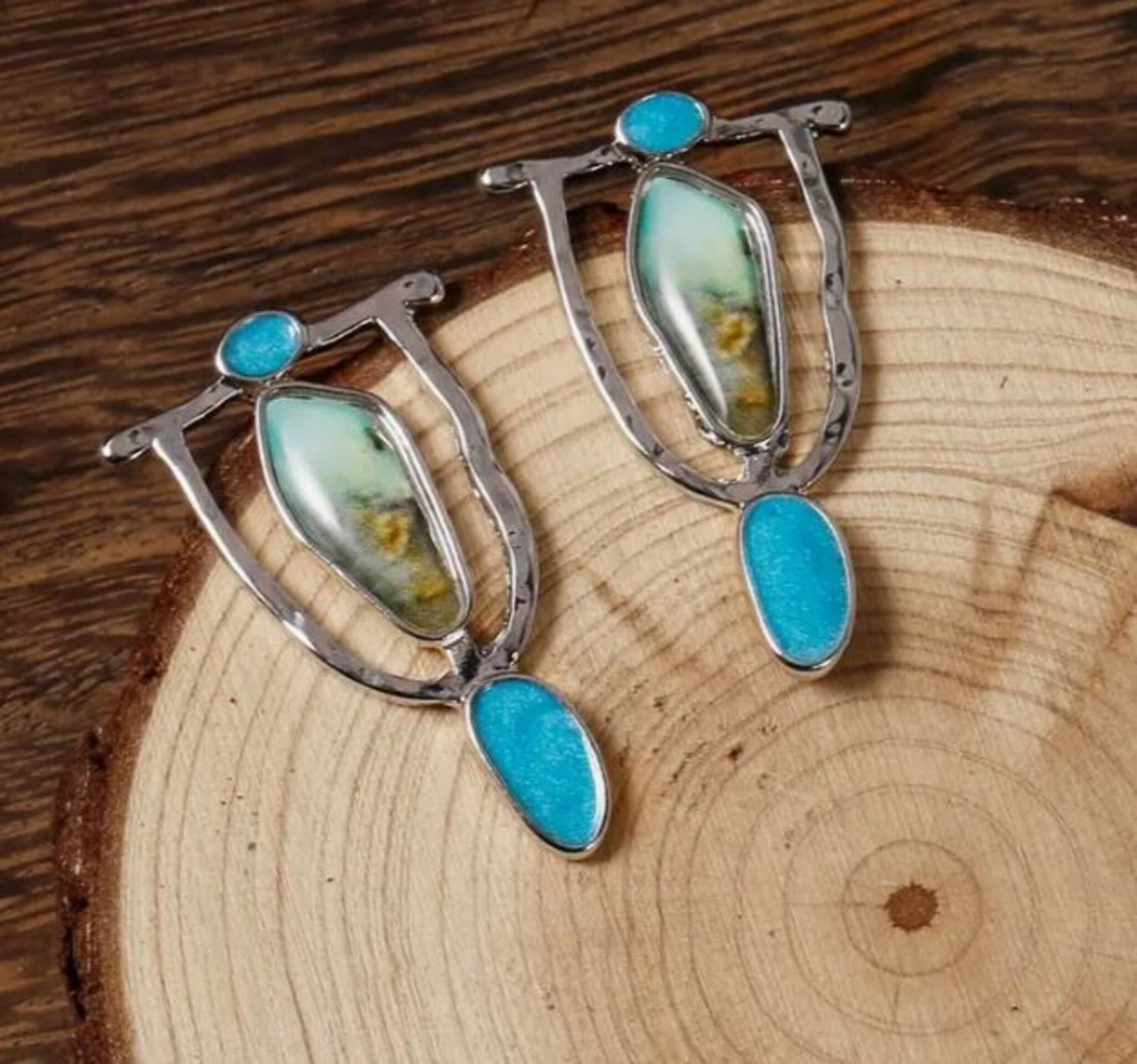 Pendientes colgantes retro con piedra verde - 3