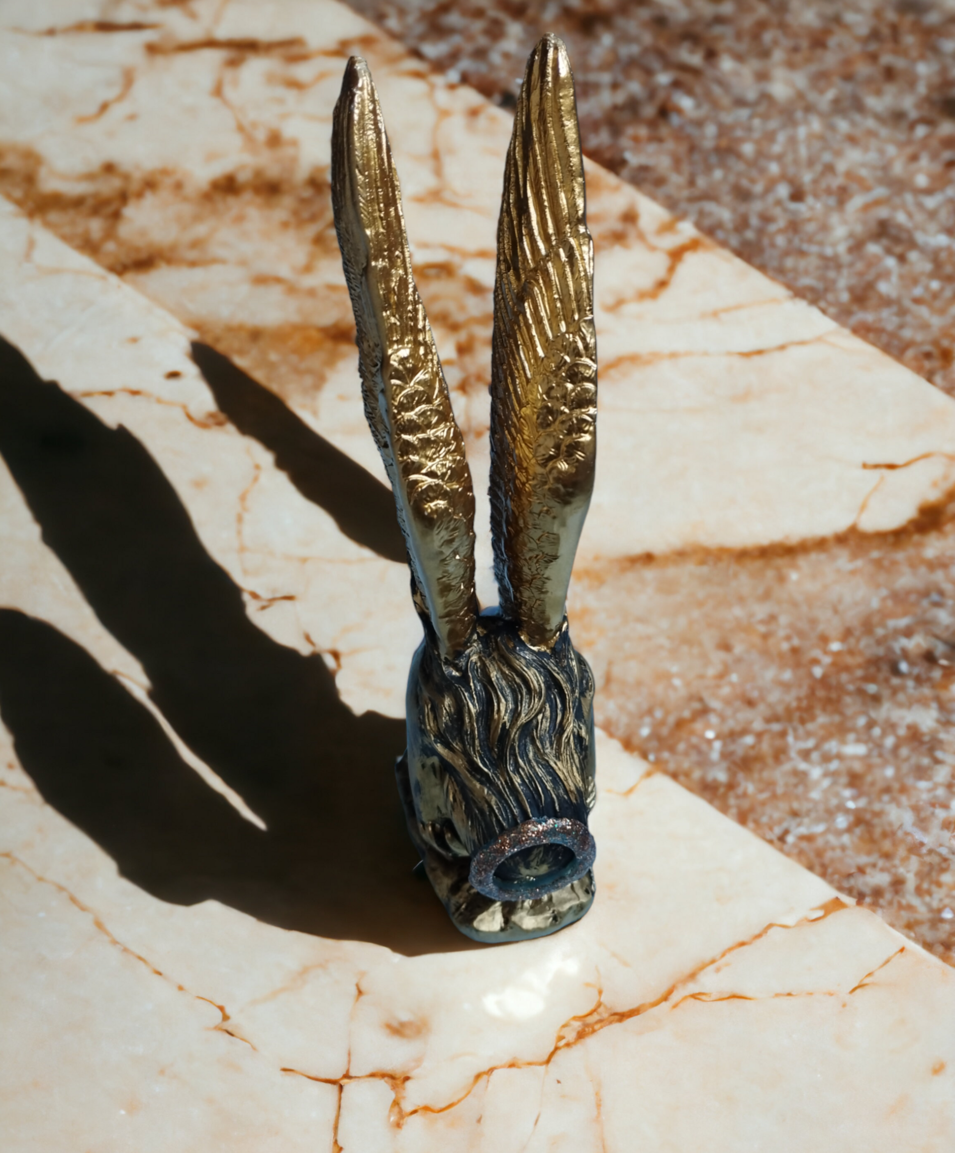 Ángel de Serenidad: Escultura en Resina que Imita el Bronce - 2