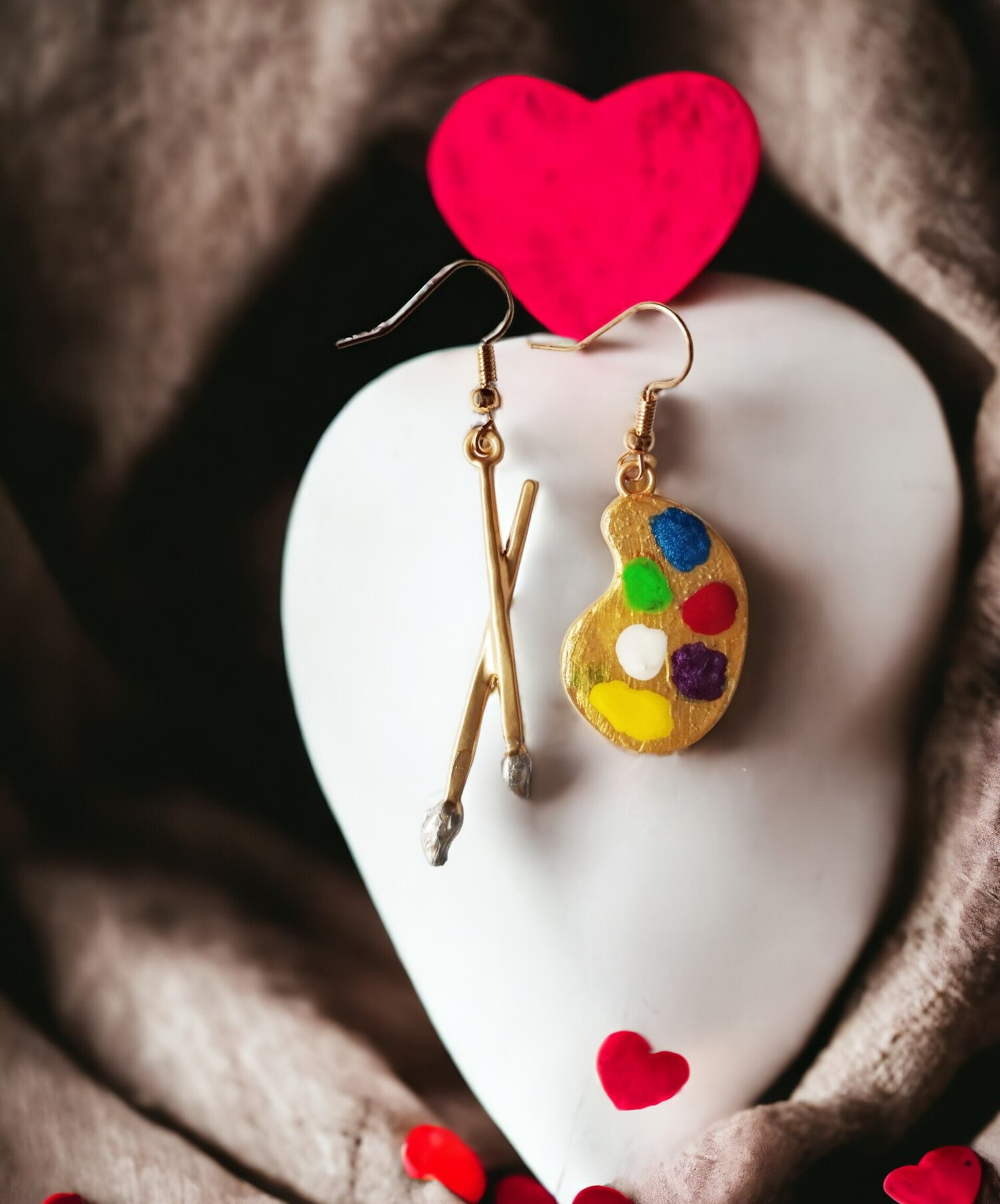 Pendientes Dorados con Paleta de Pintor y Pinceles - Arte y Estilo (1) - 2