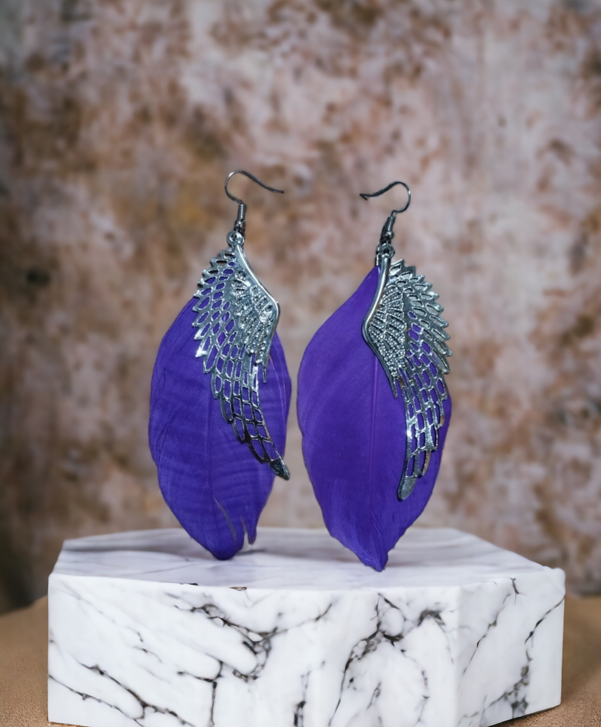 Pendientes Alas de Ángel con Plumaje Azul Marino: Elegancia Celestial - 4
