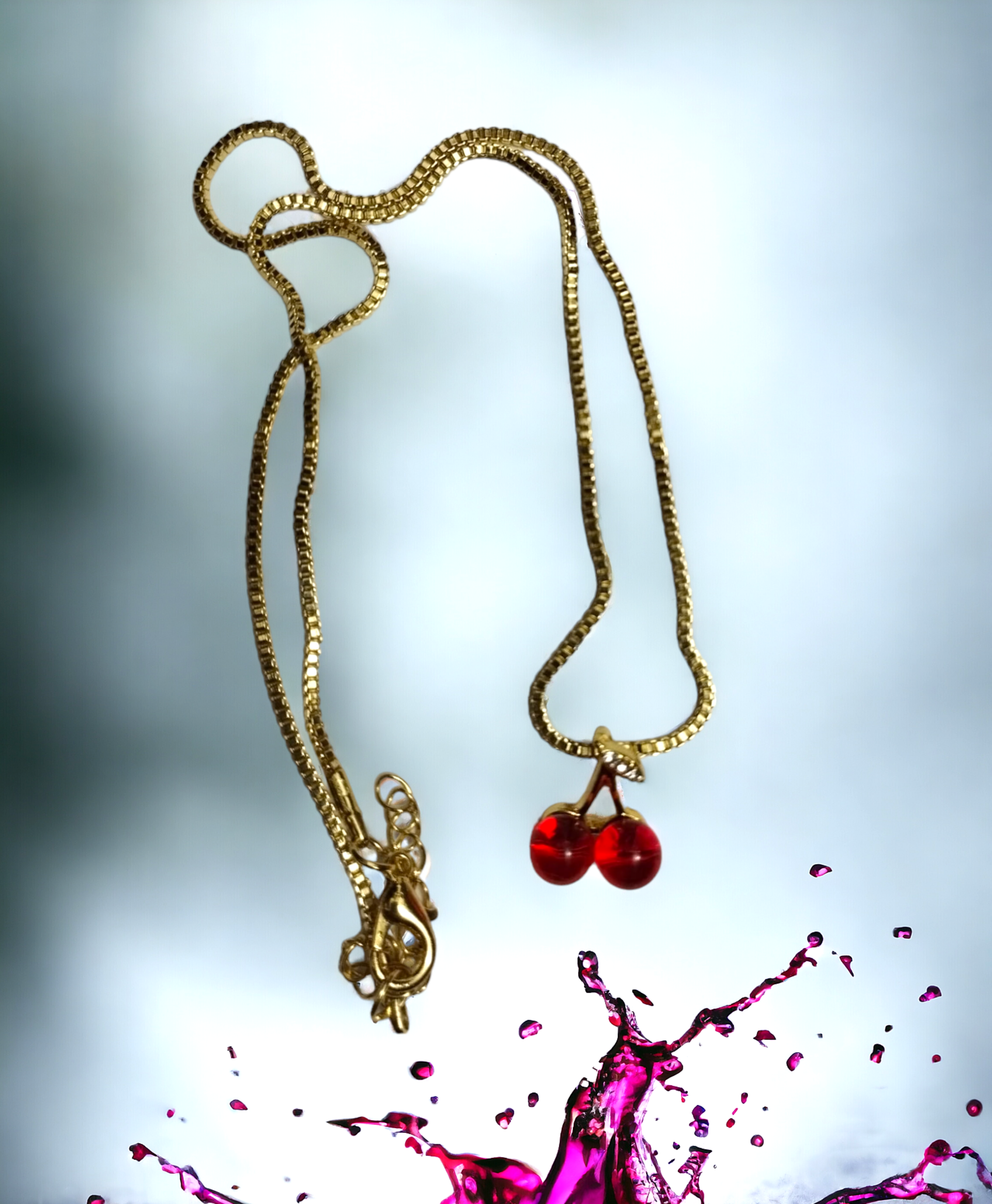 Colgante de Mini Cerezas Rojas con Circonita: Dulzura y Elegancia(VENDIDO) - 5